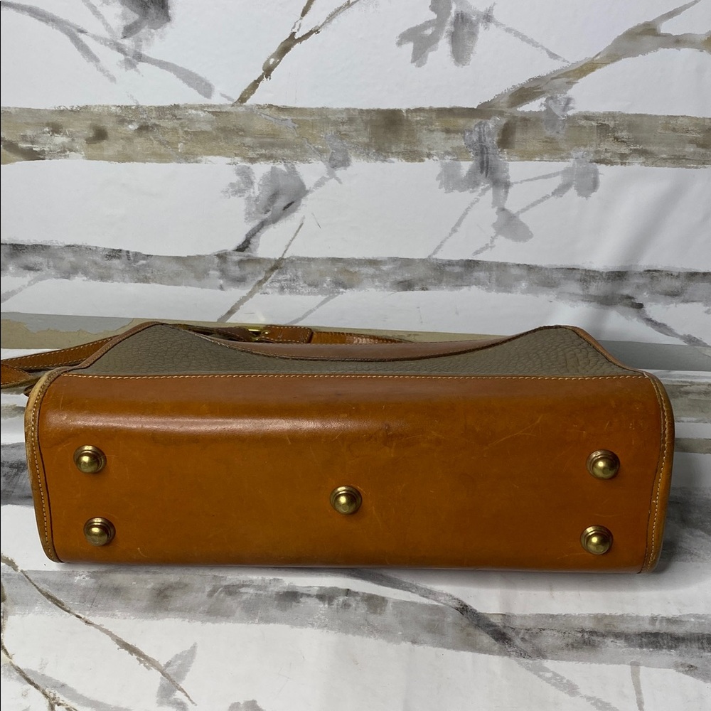 Vintage Dooney & Bourke Crossbody - Picture 4 of 10